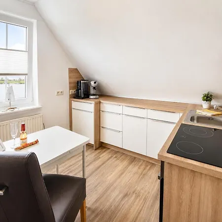 Ferienwohnung-seeblick-heimathafen-an-der-nordseekueste Appartement